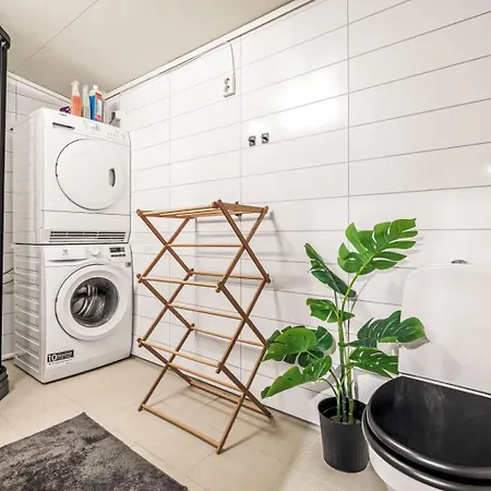 Authentic 2br With Views In Center *
